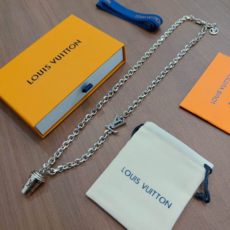 LV Necklace 11yxx103